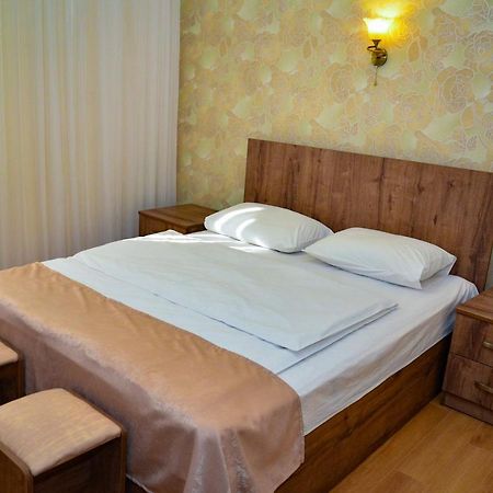 Asour Hotel Goris Εξωτερικό φωτογραφία