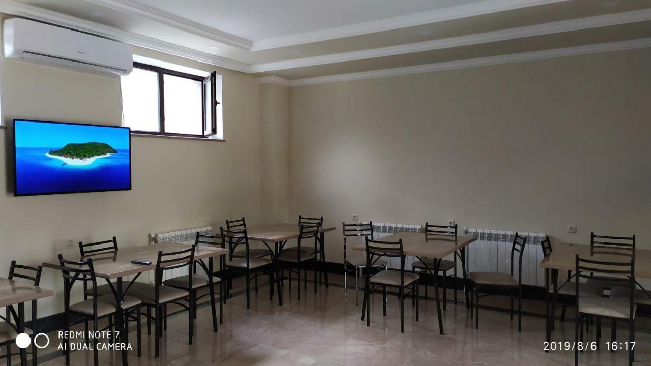 Asour Hotel Goris Εξωτερικό φωτογραφία