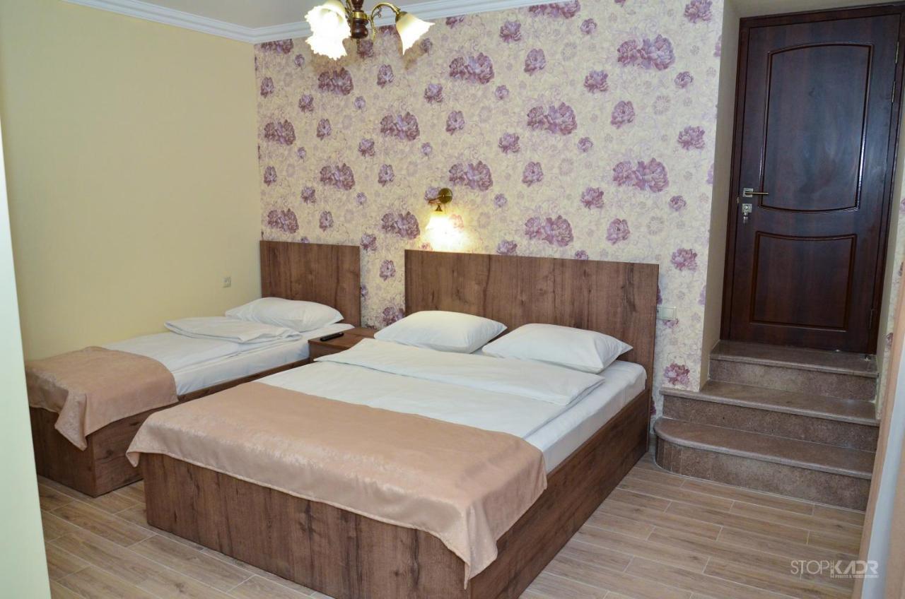 Asour Hotel Goris Εξωτερικό φωτογραφία
