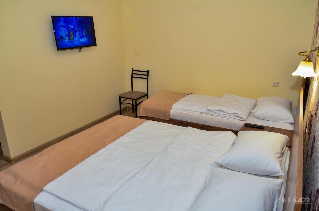 Asour Hotel Goris Εξωτερικό φωτογραφία